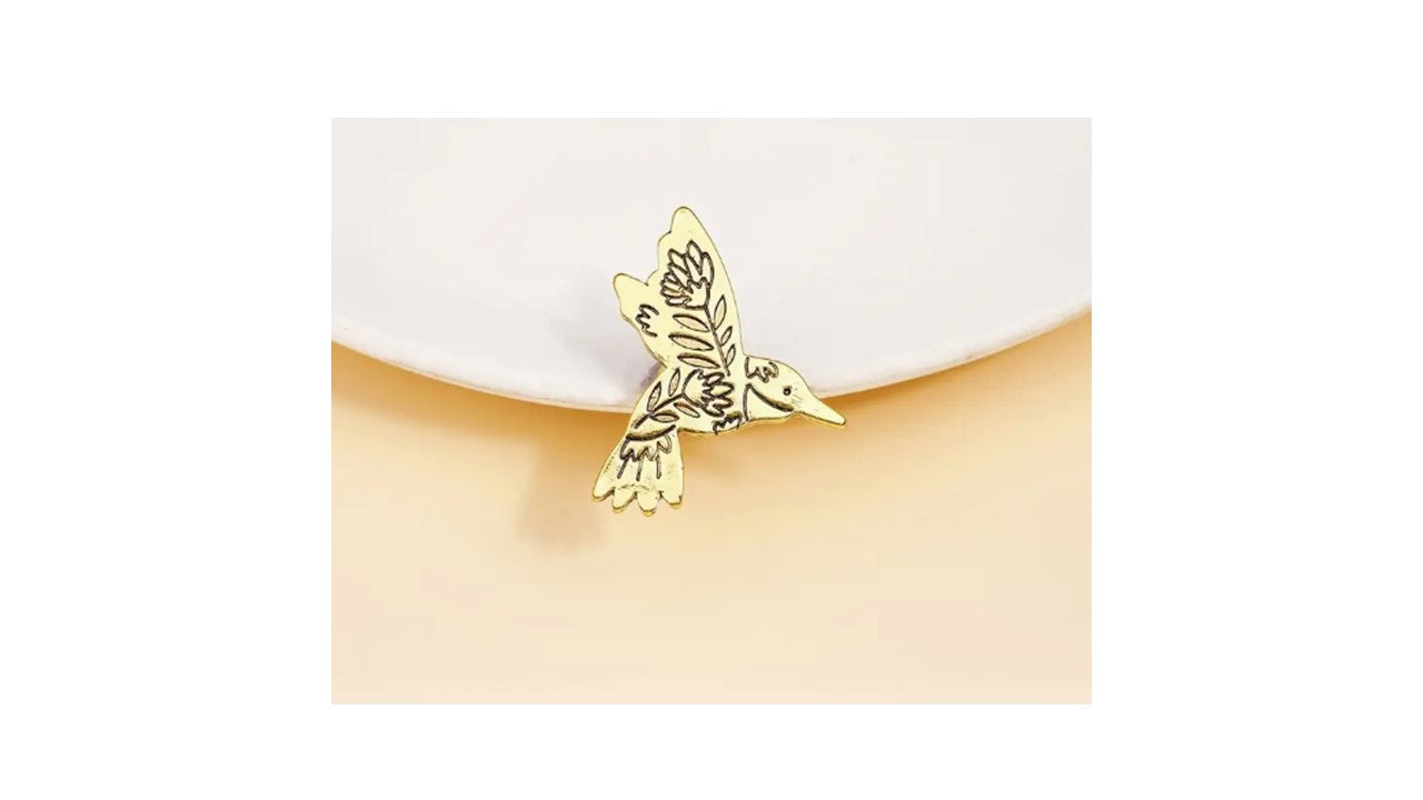 Vintage-Inspired Gold Metal Animal-Shaped Pins