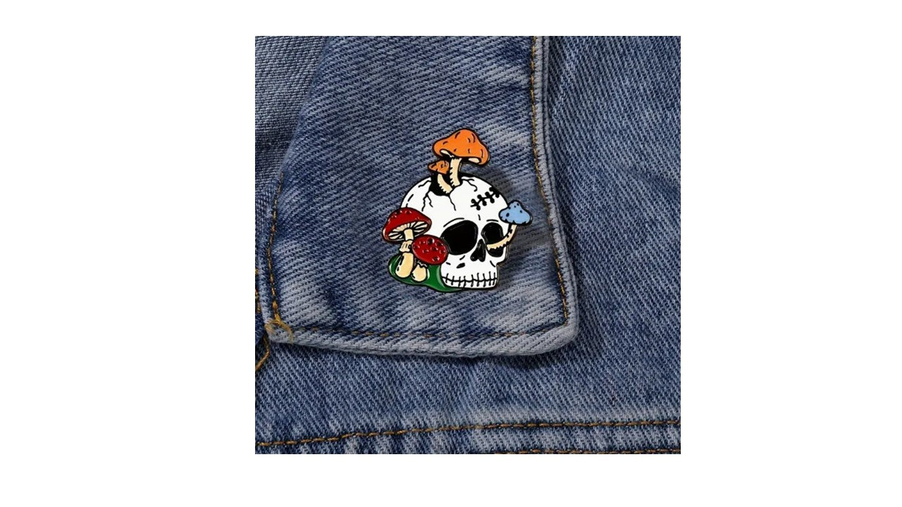 Mushroom Skull  Enamel Pin