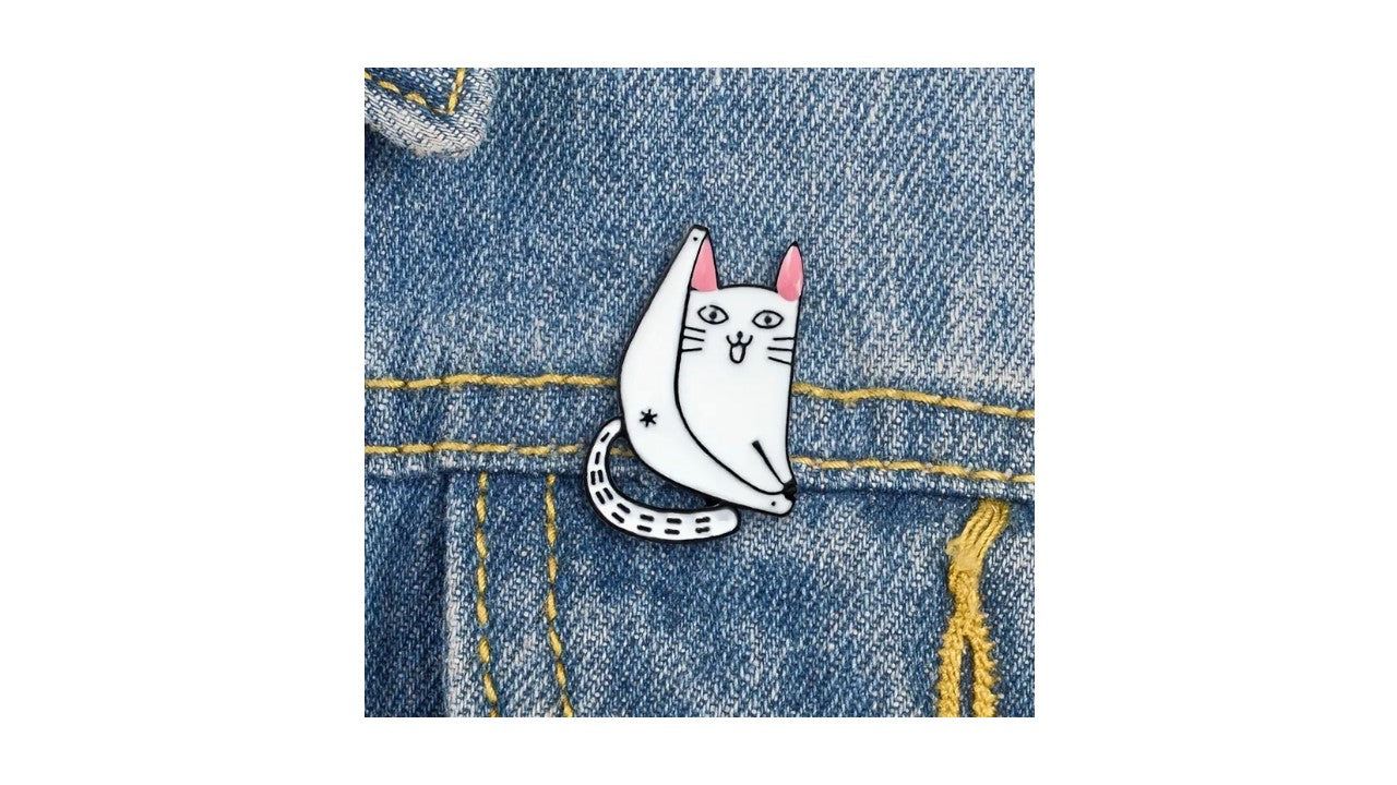 Splits Cat Enamel Pin - Novelty•ish